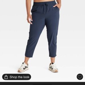 All in Motion Women's Dark Blue Cropped Pants